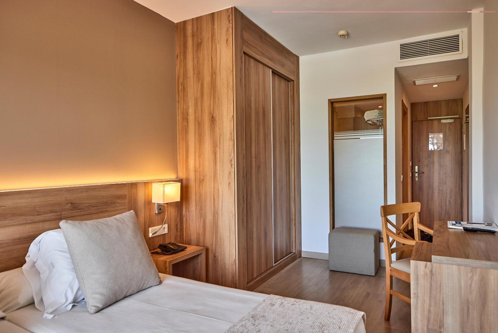 Hotell Playa Golf - Adults Only 4*